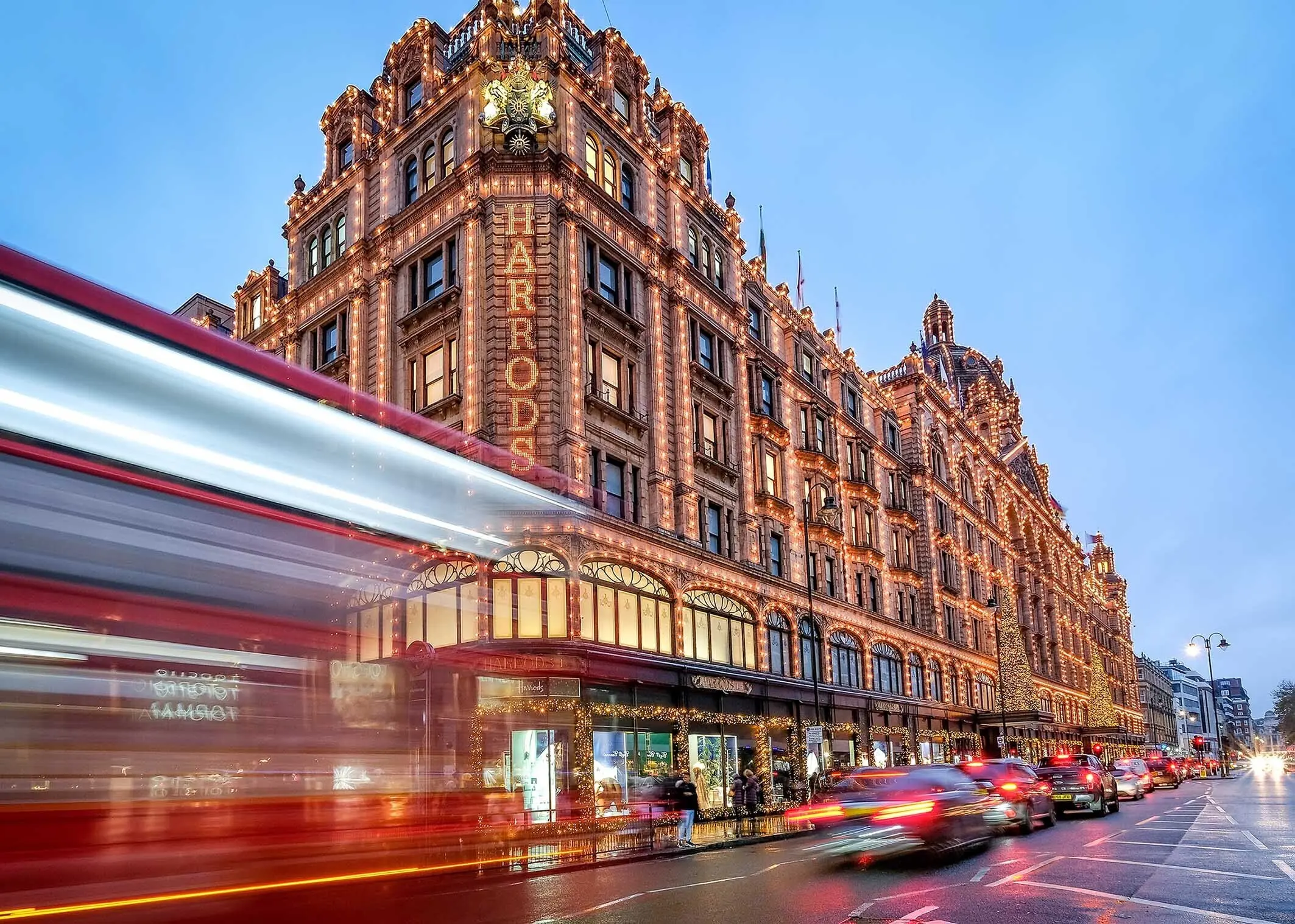 Harrods, Knightsbridge, at dusk